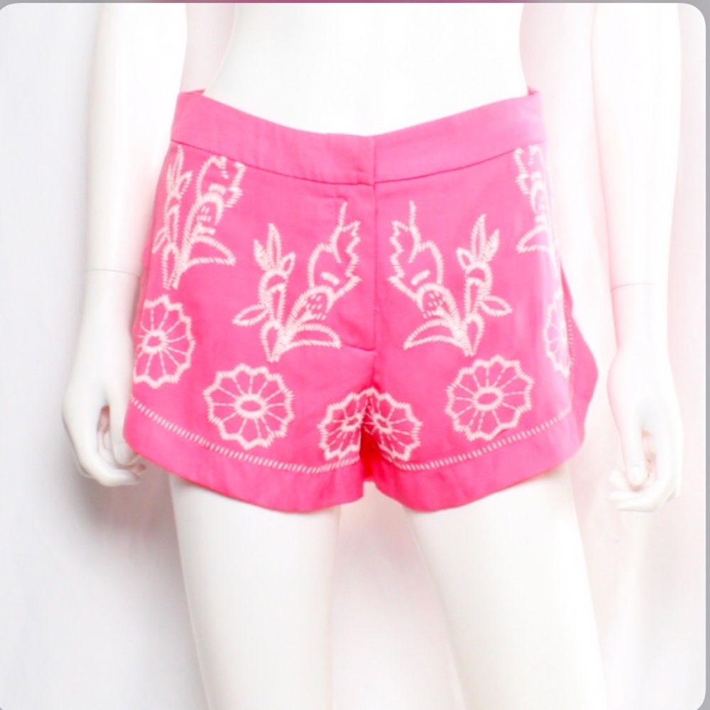 NWOT Sans Souci Embroidered Pink Shorts
